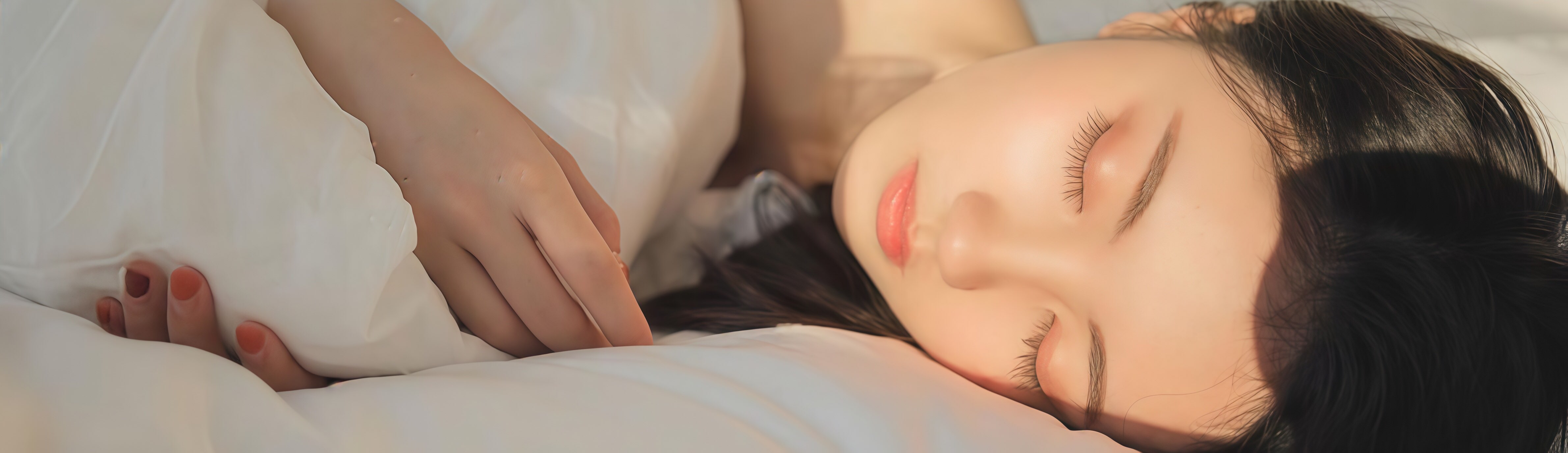 桃谷绘里香-在暗黑界中,绝对的颜值第一cm低调作品