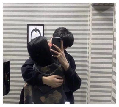 自拍情侣露脸在线视频,情侣露脸自拍视频大揭秘