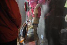 模特小便 在线视频