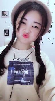 人人骚在线视频,揭秘热门短视频平台的魅力与争议